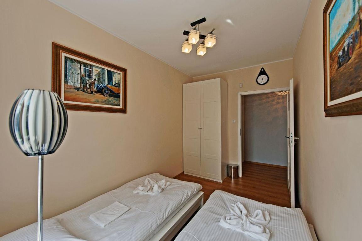 Apartment Glamour *